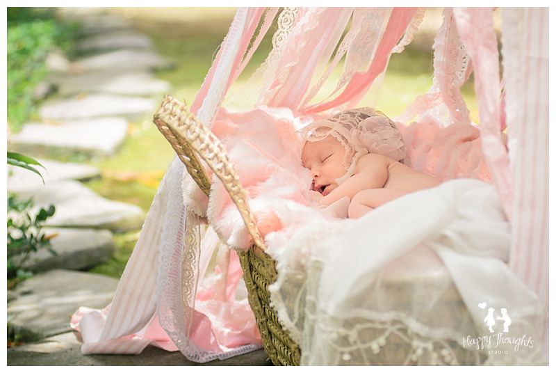 baby-girl-newborn-photography-010