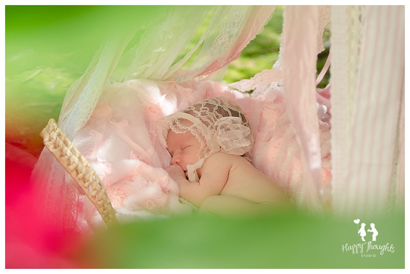 baby-girl-newborn-photography-012